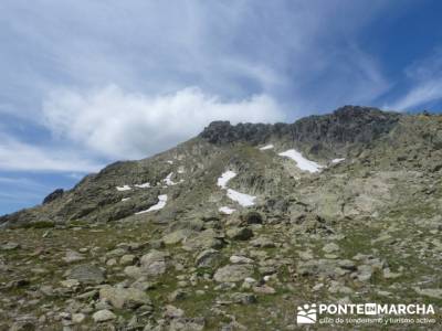 Ruta senderismo Peñalara - Parque Natural de Peñalara; club senderismo madrid gente joven